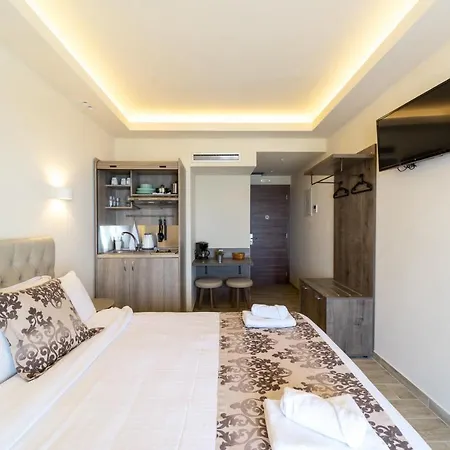 Luxury Plateia * Περαία