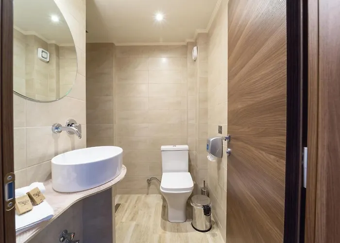 Luxury Plateia