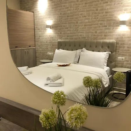 Apartment Luxury Plateia