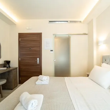 Luxury Plateia *
