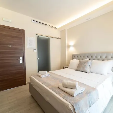 Appartement Luxury Plateia Peraía