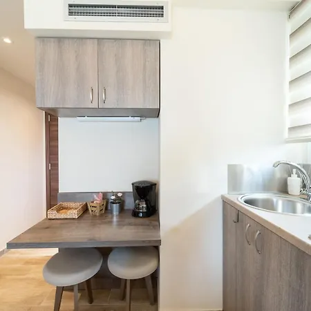 Luxury Plateia Peraía