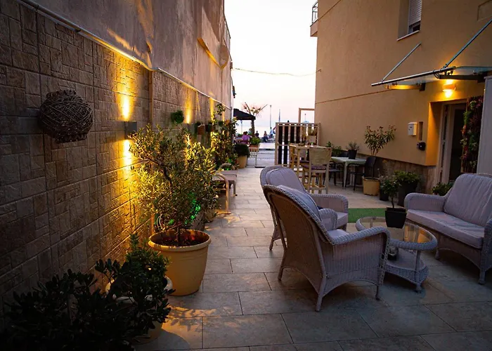 Luxury Plateia Apartman