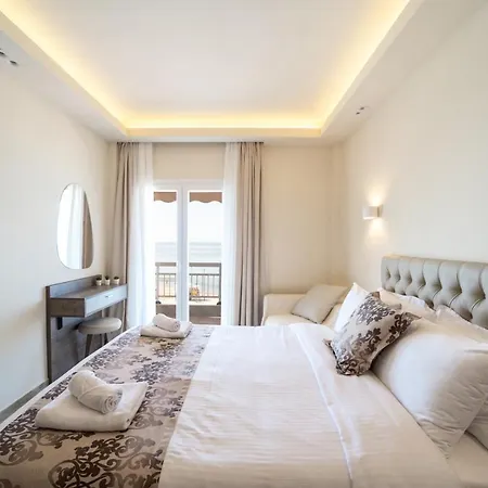 Luxury Plateia Apartament *