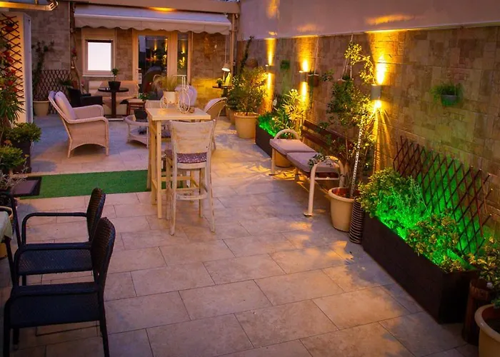 Luxury Plateia דירה